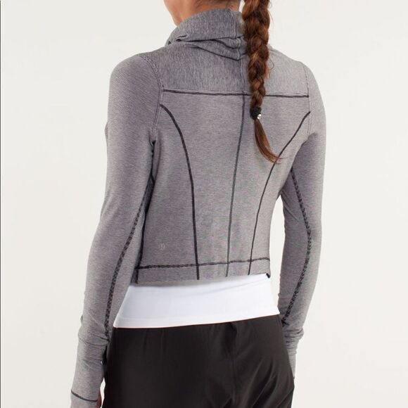 Lululemon Iconic Sweater Wrap - Picture 5 of 12